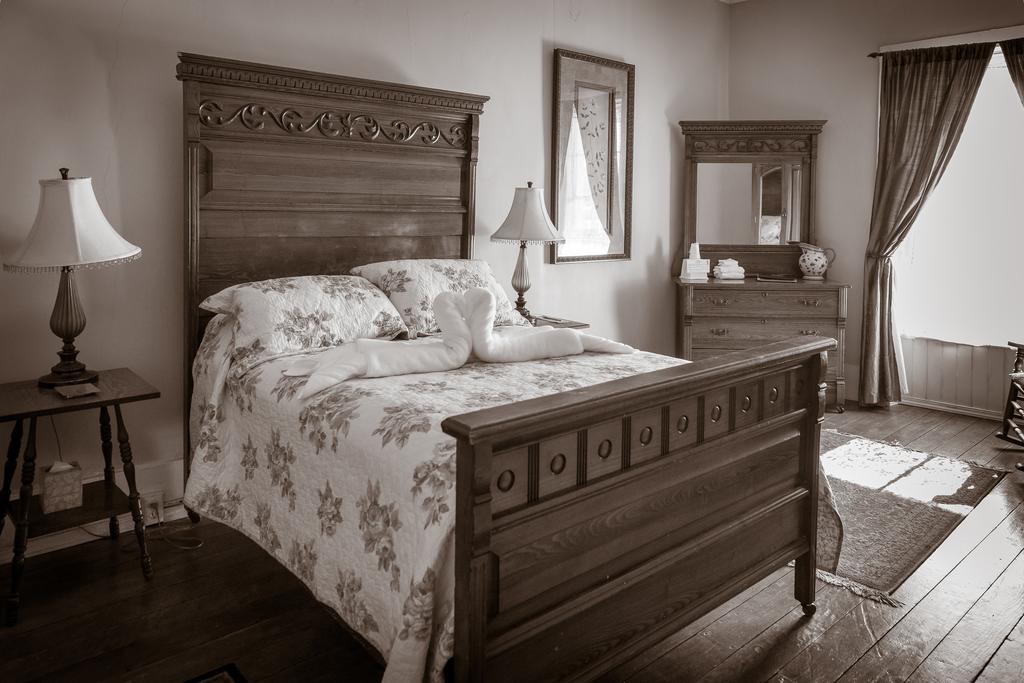 The Historic Hotel Leger Mokelumne Hill Экстерьер фото