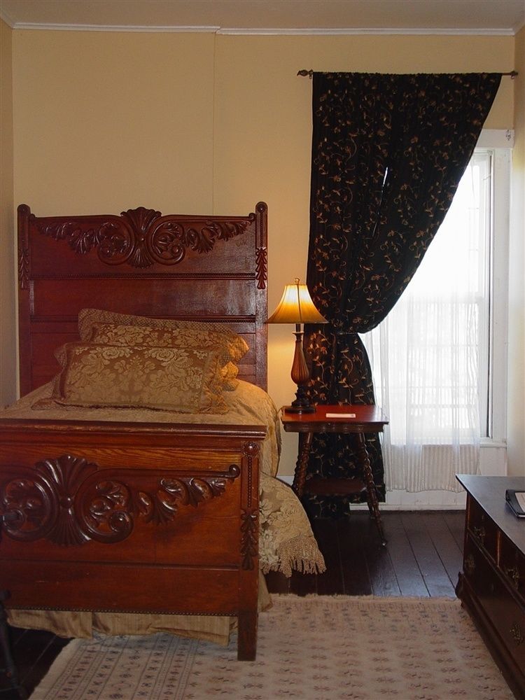 The Historic Hotel Leger Mokelumne Hill Экстерьер фото